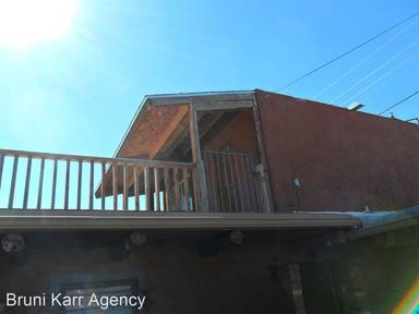 Main picture of 2108 Charlevoix St NW