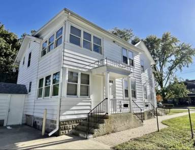 Main picture of 426 E Benton St