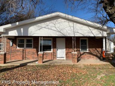 Main picture of 4221 W Maple St
