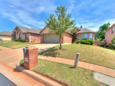 Main picture of 3436 NW 176th St