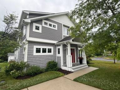 Main picture of 307 Valley Rd