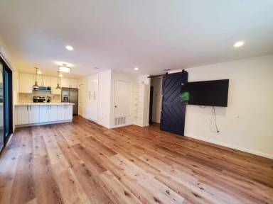 Main picture of 146 Captains Cove Dr
