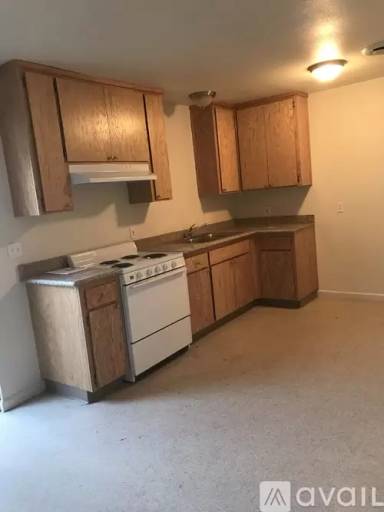 Main picture of 4805 E University Ave