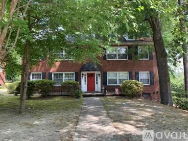 Main picture of 908 Clarendon St