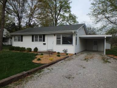 Main picture of 6 Atkins Dr