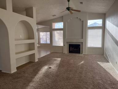 Main picture of 9408 Piedra Colina Ct NW