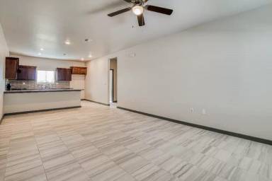 Main picture of 8945 Robert Dr
