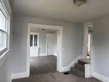 Main picture of 1345 Addison Rd