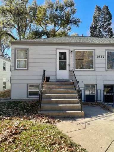 Main picture of 1917 7th Ave