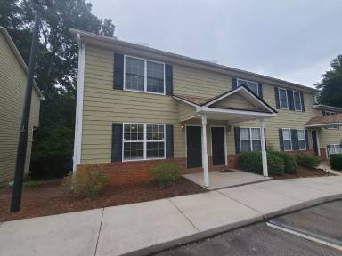 Main picture of 105 Westchester Dr