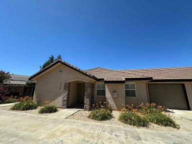 Main picture of 2237 N Vickie Ct