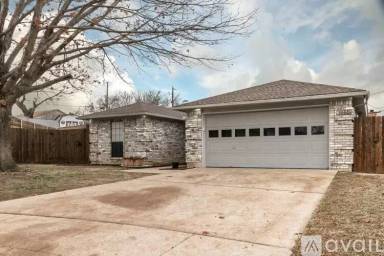 Main picture of 5224 Hill Ridge Dr