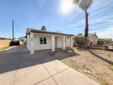 Main picture of 2427 W Yavapai St