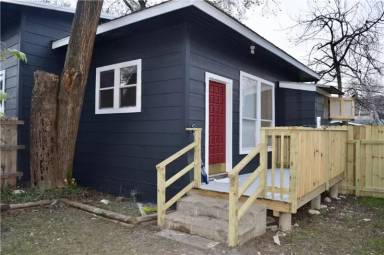 Main picture of 607 Nelray Blvd