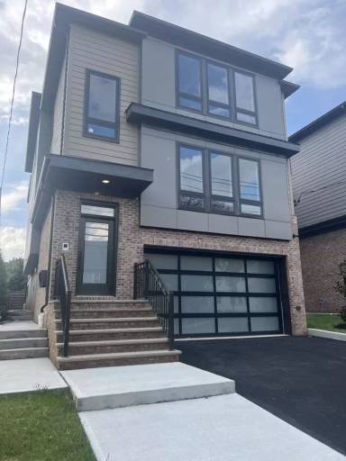 Main picture of 353 Boyden Ave