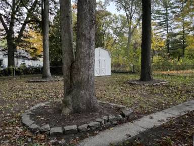 Main picture of 5822 Balfour Rd