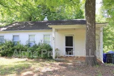 Main picture of 301 DuPont Dr