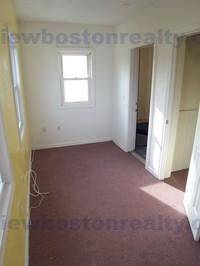 Main picture of 18 Brackett St