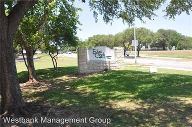 Main picture of Edgecreek Condominiums