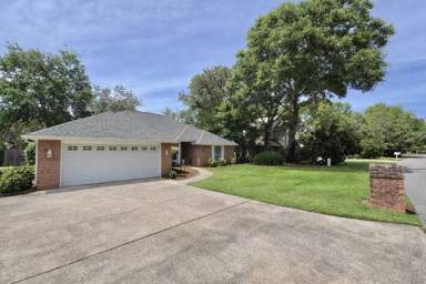 Main picture of 1660 Northridge Rd