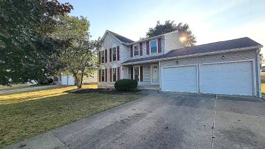 Main picture of 6525 Blossomwood Cir NE