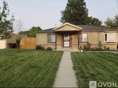 Main picture of 1350 S Dale Ct