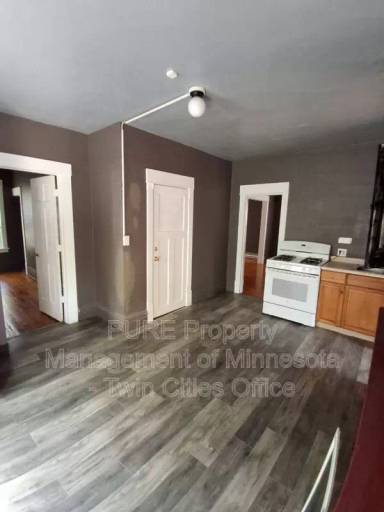 Main picture of 2634 Colfax Ave N