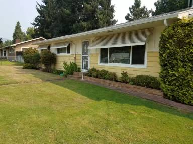 Main picture of 1099 SE Christie Pl