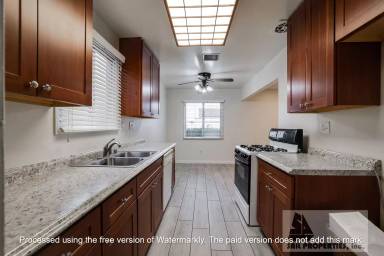 Main picture of 7869 La Mirada Cir