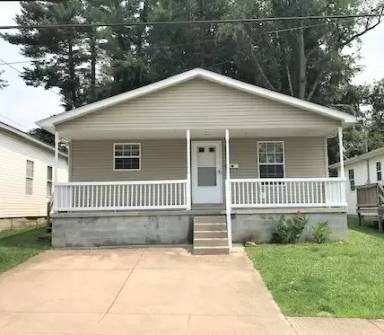 Main picture of 326 Rhoda St