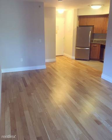 Main picture of 11 W 26th St