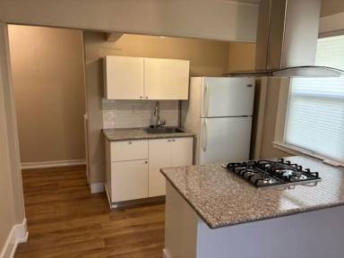 Main picture of 404 W Walnut St