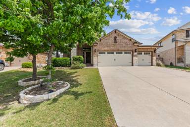 Main picture of 5705 Fenton Ln