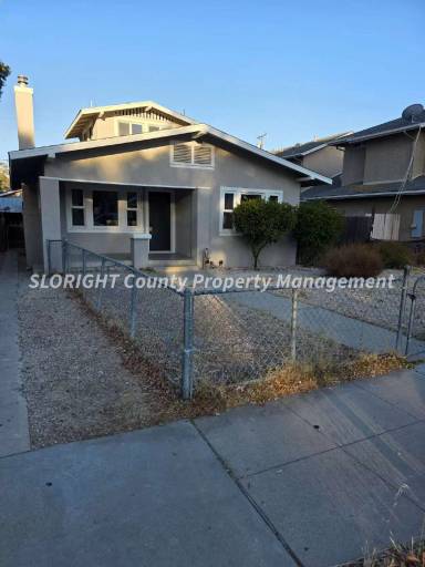 Main picture of 1810 Park St