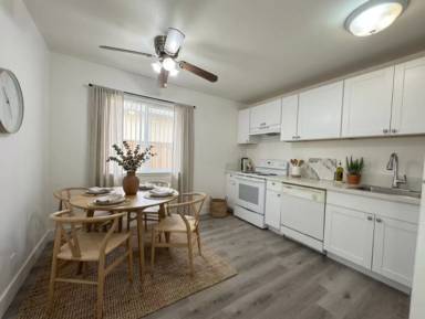 Main picture of 3634 Auburn Blvd