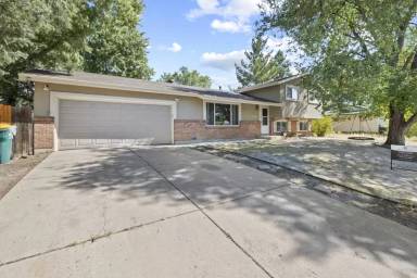 Main picture of 1033 Turley Dr