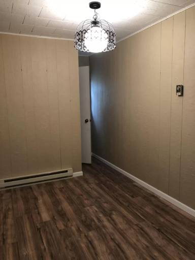 Main picture of 207 W Merrill Ave