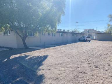 Main picture of 1647 N Santa Rita Ave