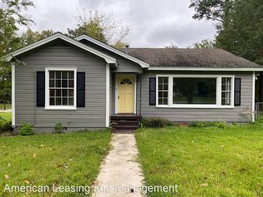 Main picture of 203 Lee Ln