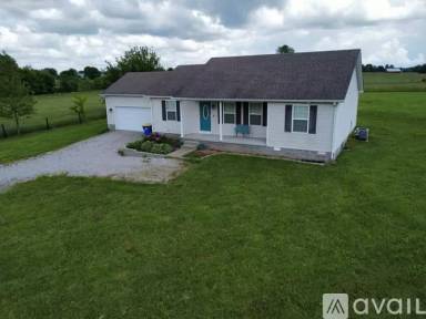 Main picture of 9832 Smiths Grove Scottsville Rd