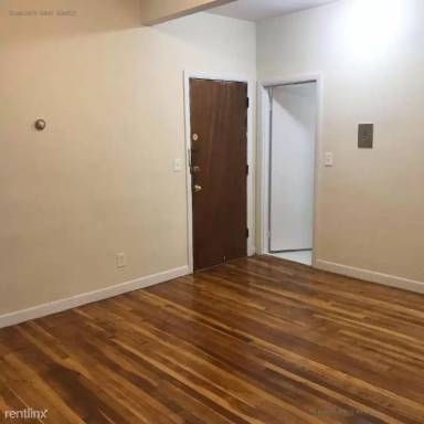 Main picture of 15 University Rd