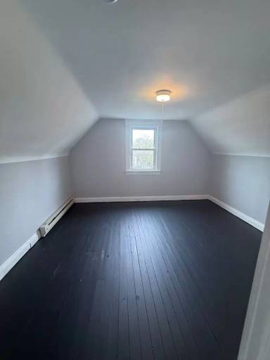 Main picture of 15718 Holmes Ave