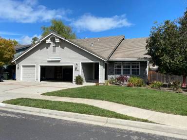 Main picture of 5480 Goldenrod Dr