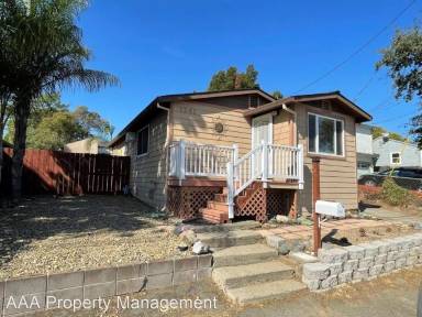 Main picture of 1241 Vine Ave