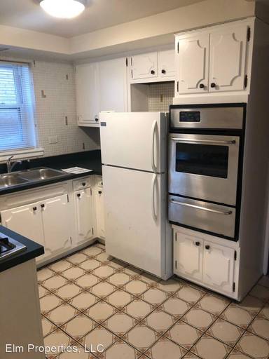 Main picture of 2425 N 79th Ave
