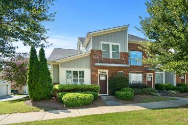 Main picture of 3145 Bending Birch Pl