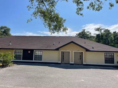 Main picture of 2638 Landover Blvd
