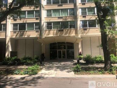 Main picture of 336 W Wellington Ave Apartments