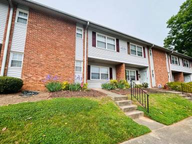 Main picture of 4731 Tower Rd