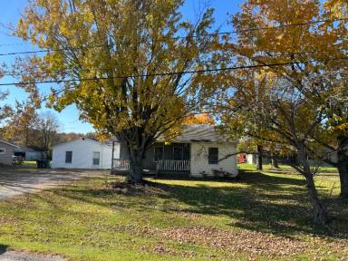 Main picture of 11220 Island Rd